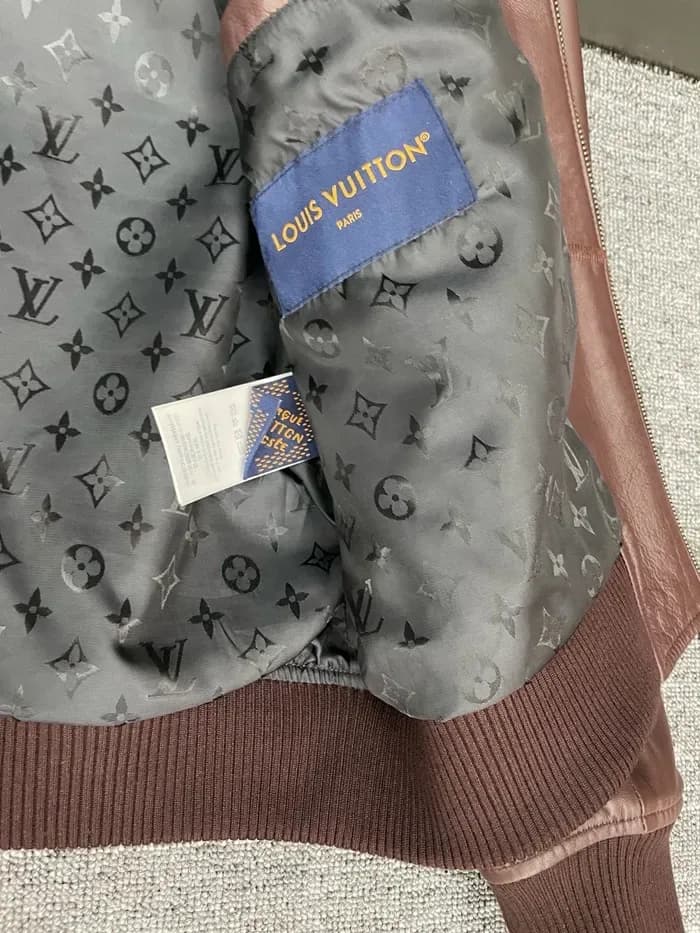루이비통 남성 가죽 블루종 - Louis vuitton Mens Leather Blouson - lvc16730x 이미지 15/20