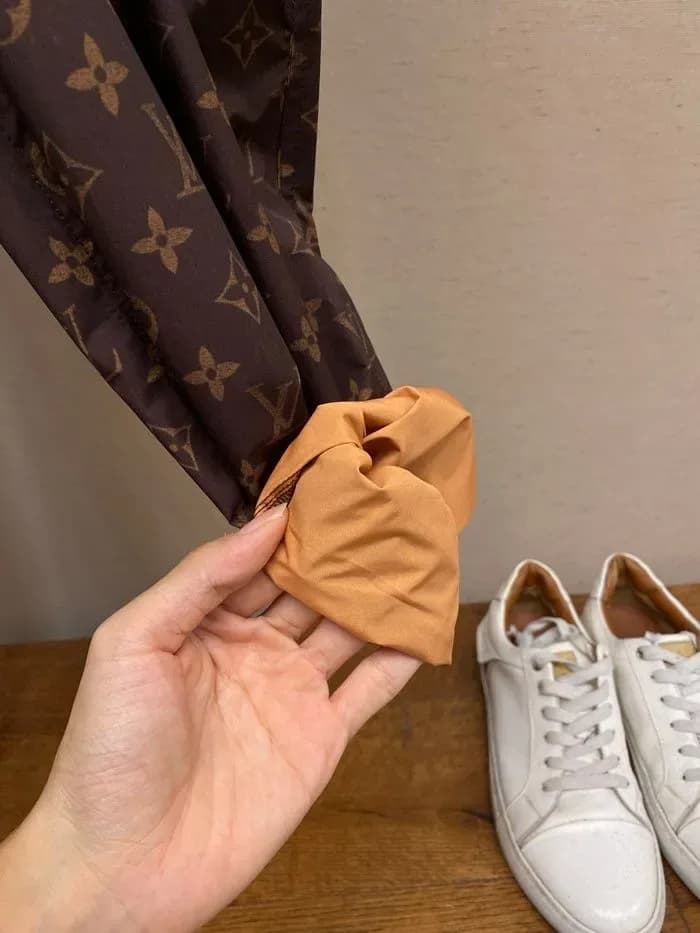 루이비통 남성 스웻 팬츠 - Louis vuitton Mens Sweat Pants - lvc17408x 이미지 8/11