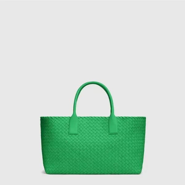 보테가 베네타 여성 미디엄 까바 - Bottega veneta Womens Medium C… 이미지 1/3