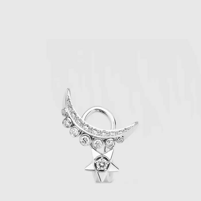 샤넬 여성 코메트 이어링 - Chanel Womens Comète Lune Single E… 이미지 1/5