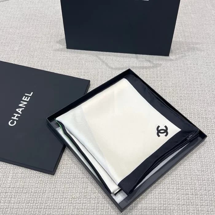 샤넬 여성 스퀘어 스카프 - Chanel Womens Square Scarf - acc8759x 이미지 9/11