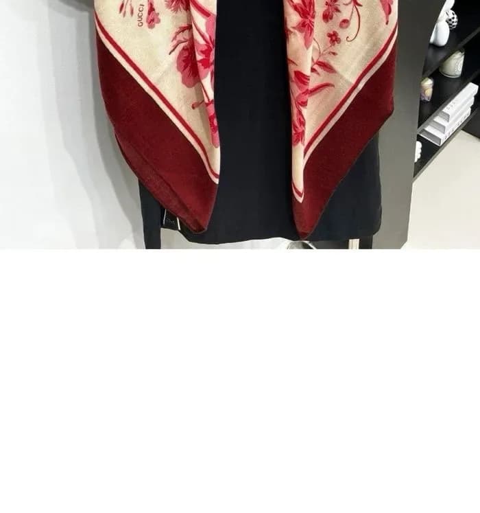 구찌 여성 플로럴 프린트 스카프 - Gucci Womens Floral Print Scarf - acc8970x 이미지 5/5