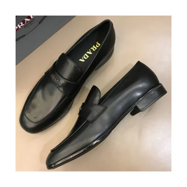 PRADA 2018 MENS STRAP LEATHER LOAFER
